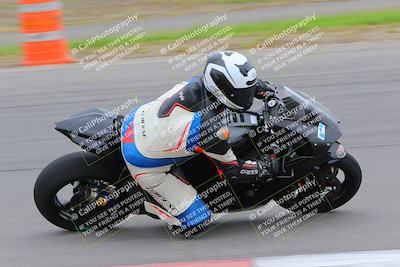media/Oct-16-2022-Fastrack Riders (Sun) [[609ae93014]]/Level 4/Session 2 Inside turn 9/